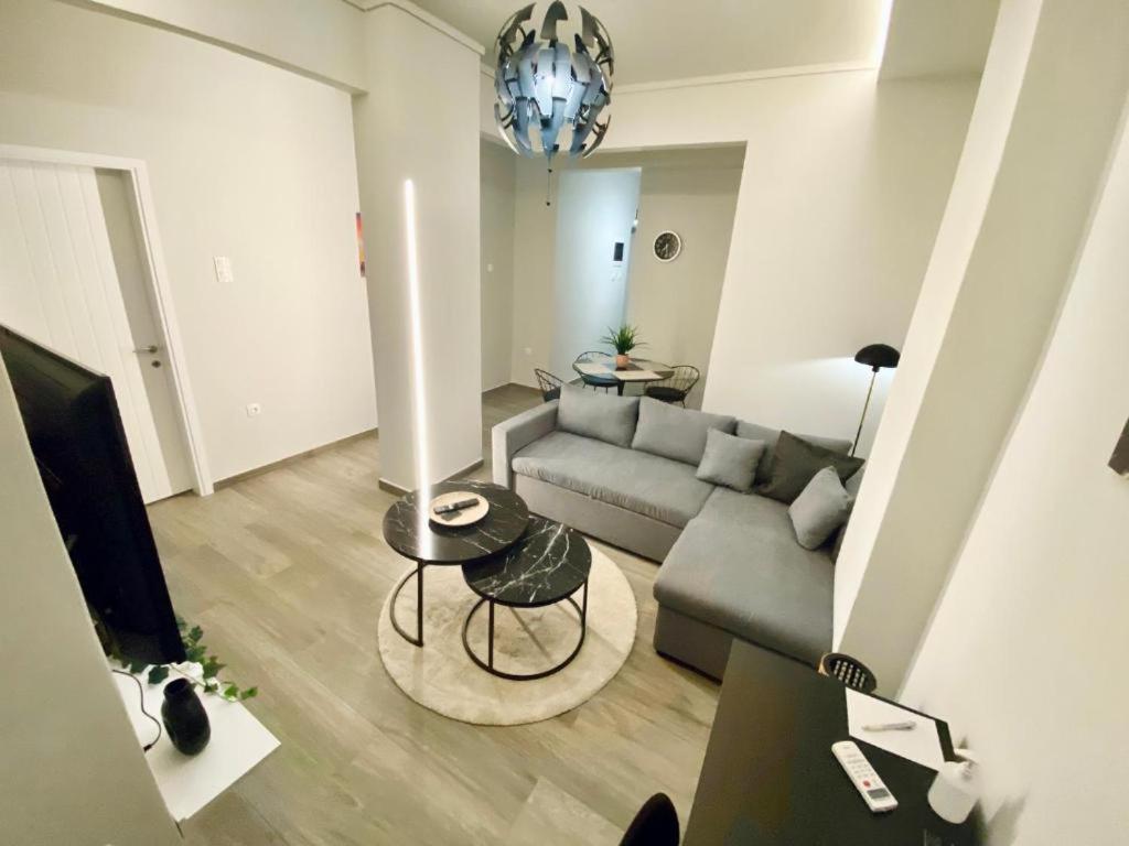 Central Grey Quiet Apartment Thessaloniki Exterior photo